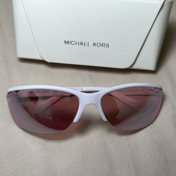 Playa Michael Kors sunglasses - Picture 3 of 8